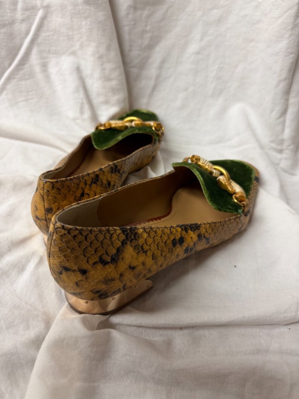 Tory Burch Jessa velvet loafers 9.5 EUC - Picture 7 of 8